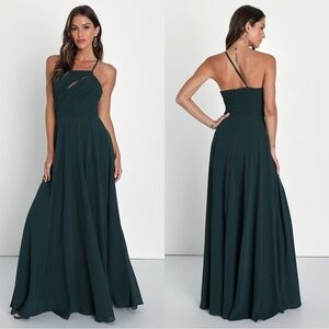 Size S NWT Lulus Extraordinary Elegance Emerald Pleated One-Shoulder Maxi Dress‎